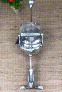 Stainless Steel Manual Lemon Juicer