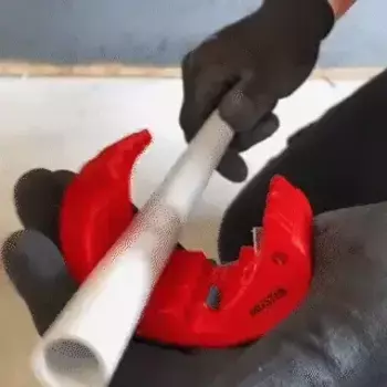 Portable Cutter for Plastic Pipes and Sealing Sleeves Water Pipe Cutter